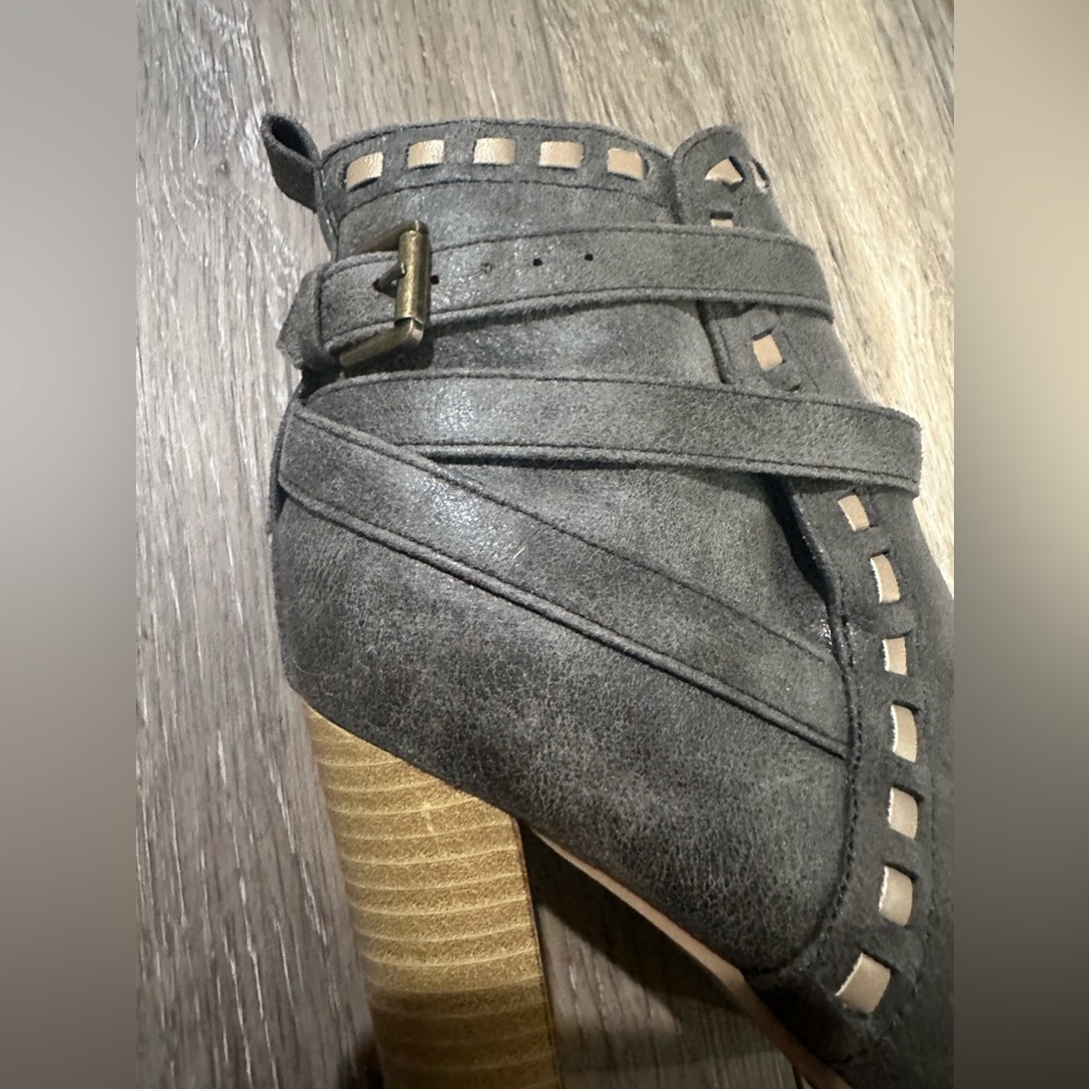 Qupid Boot - image 5